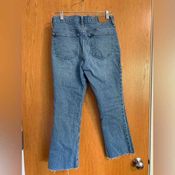 J. Crew blue jeans, demi bootcut, looks like kick out crop, size 27(size 4) - Picture 2 of 3